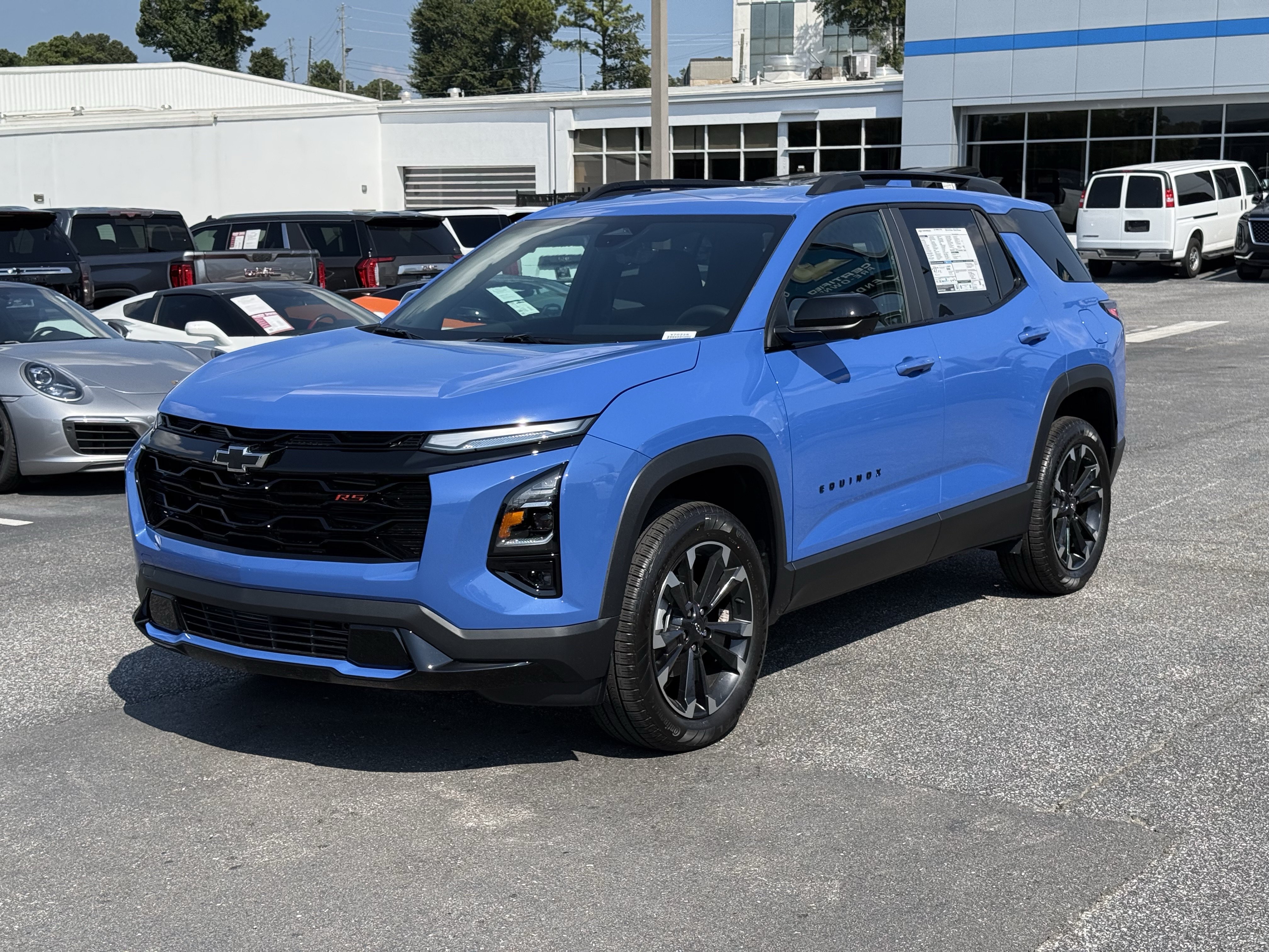New 2027 Chevrolet Equinox RS w/ Safety and Technology Package FWD image 5