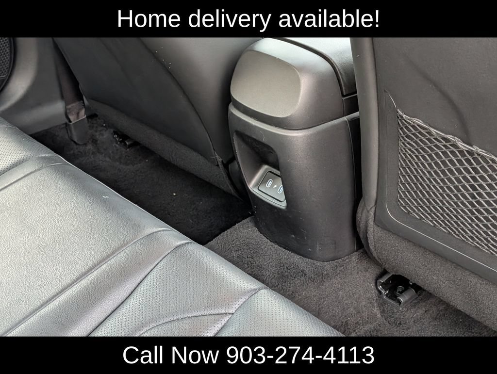 Used 2025 Hyundai Elantra Limited FWD image 36