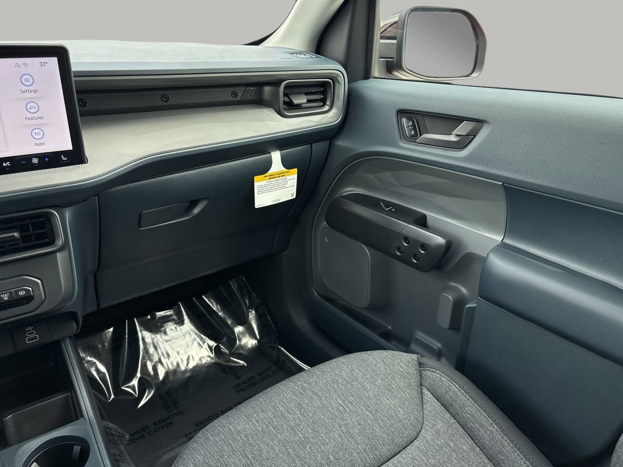 New 2025 Ford Maverick XLT w/ XLT Luxury Package image 12