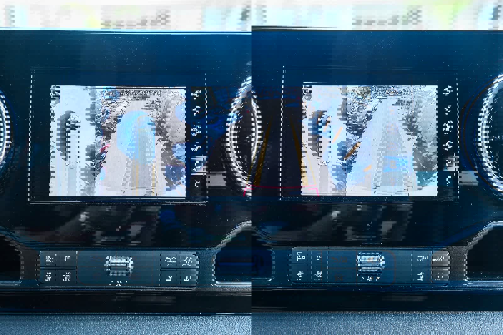 Used 2023 Mercedes-Benz Sprinter 2500 image 24