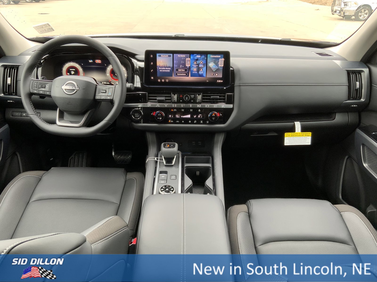 New 2026 Nissan Pathfinder SL image 5