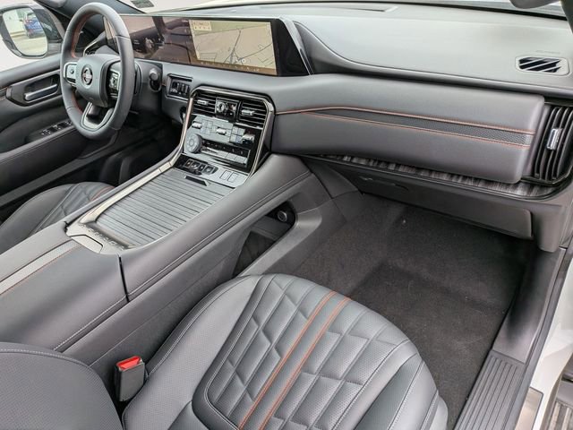 New 2025 Nissan Armada PRO-4X w/ Pro-4X Premium Package image 35