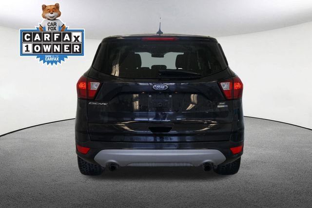 Used 2019 Ford Escape SE image 3