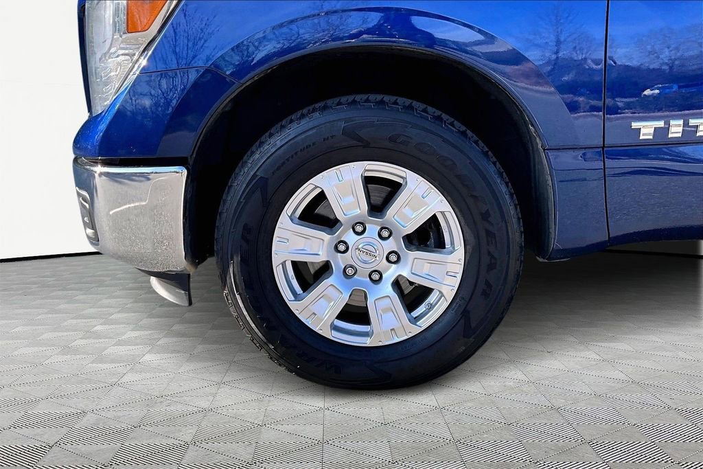 Used 2019 Nissan Titan SV RWD image 29