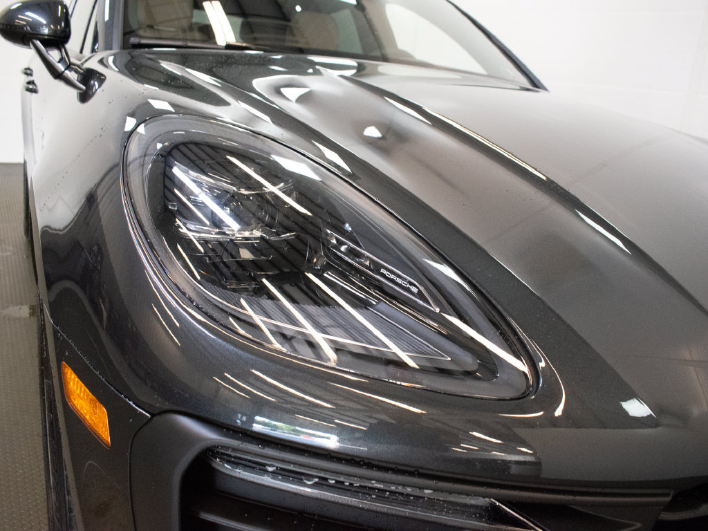New 2026 Porsche Macan AWD/4WD image 11