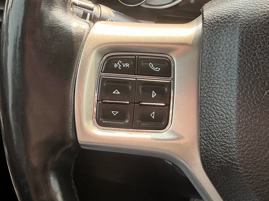 Used 2016 RAM 2500 Laramie w/ Convenience Group AWD/4WD image 29