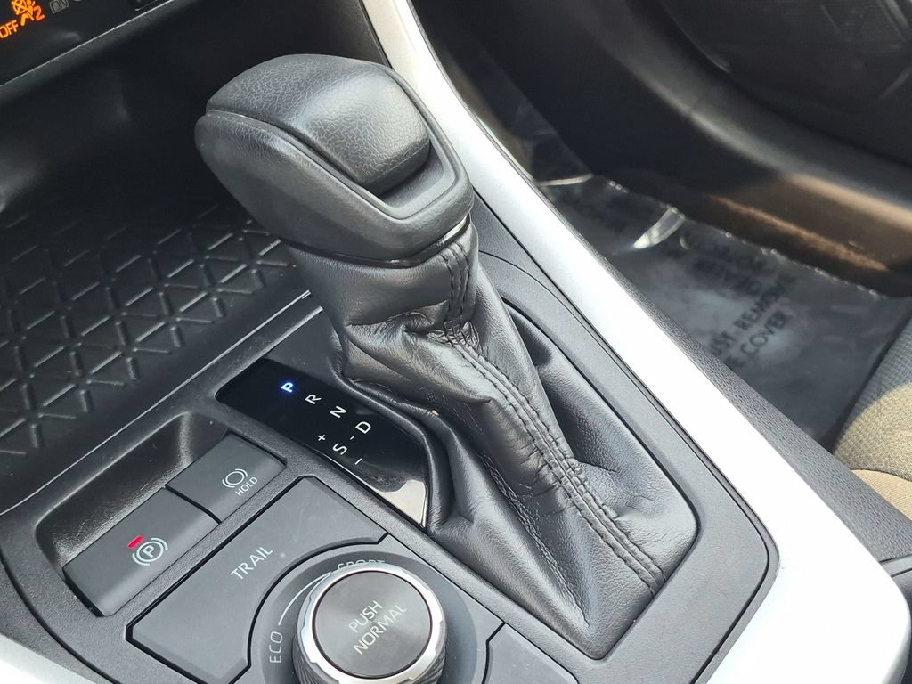 Used 2024 Toyota RAV4 XLE w/ Weather Package AWD/4WD image 26