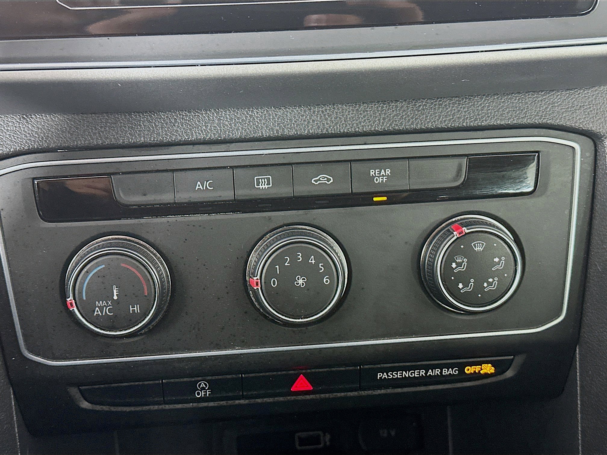 Used 2018 Volkswagen Atlas S image 22