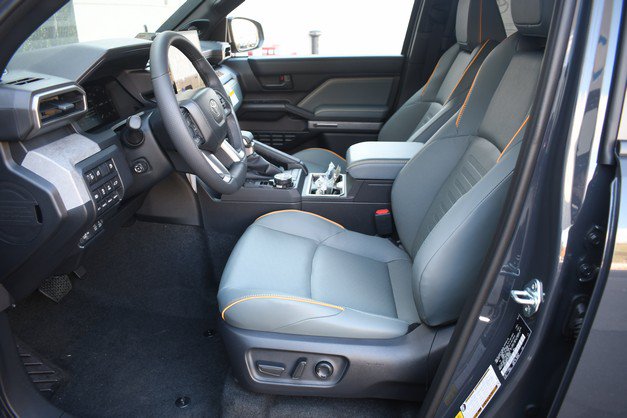 New 2026 Toyota 4Runner Trailhunter AWD/4WD image 7