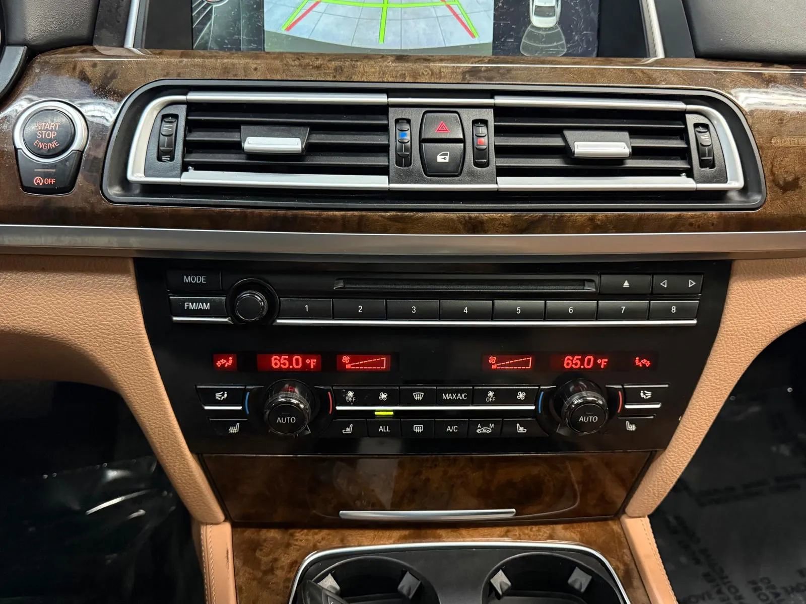 Used 2013 BMW 750i xDrive image 23