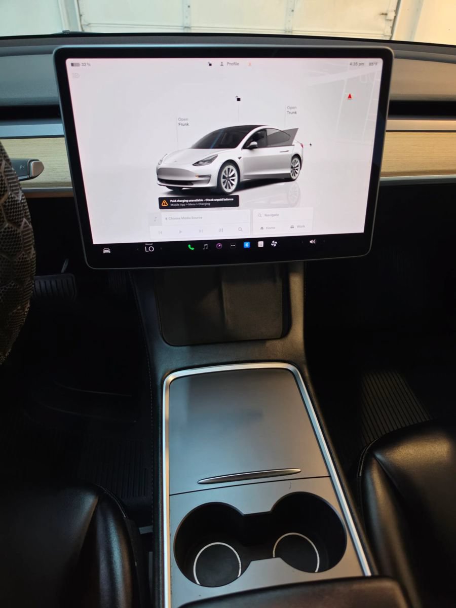 Used 2022 Tesla Model 3 RWD image 17