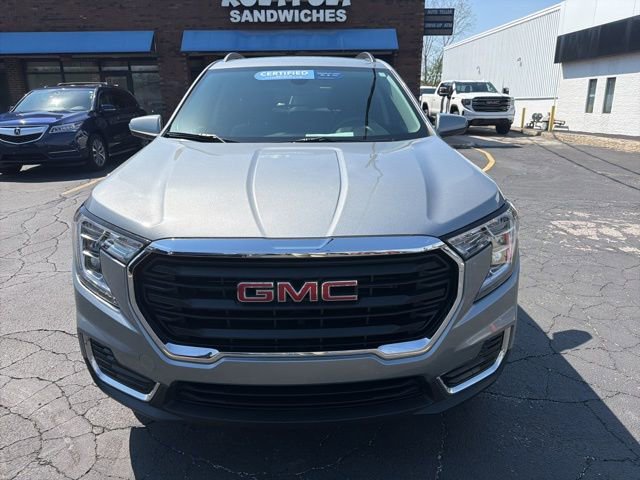 Certified 2024 GMC Terrain SLE w/ Driver Convenience Package FWD image 2