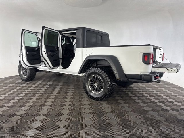 Used 2020 Jeep Gladiator Rubicon w/ Trailer Tow Package image 15