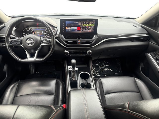 Used 2023 Nissan Altima 2.5 SR w/ SR Premium Package FWD image 13