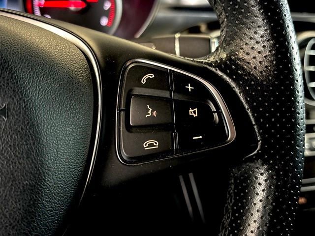 Used 2019 Mercedes-Benz GLC 300 image 25