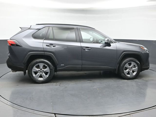 Certified 2025 Toyota RAV4 LE AWD/4WD image 7