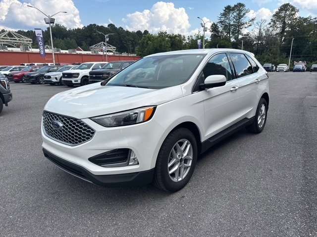 Used 2023 Ford Edge SEL w/ Convenience Package image 7