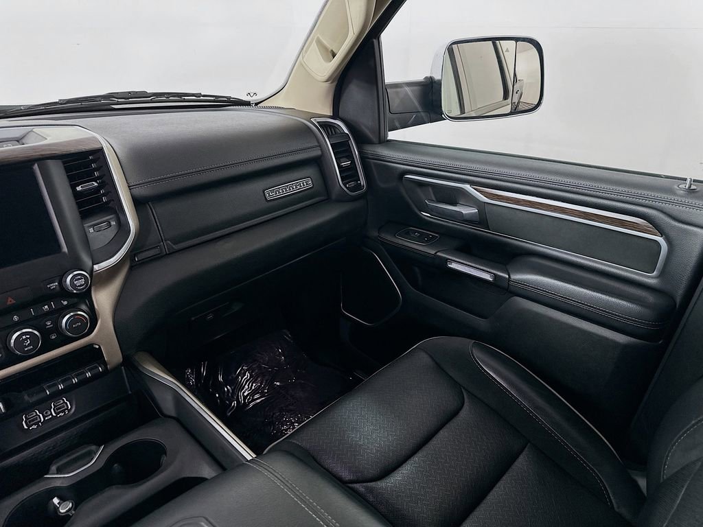 Used 2020 RAM 1500 Laramie AWD/4WD image 30