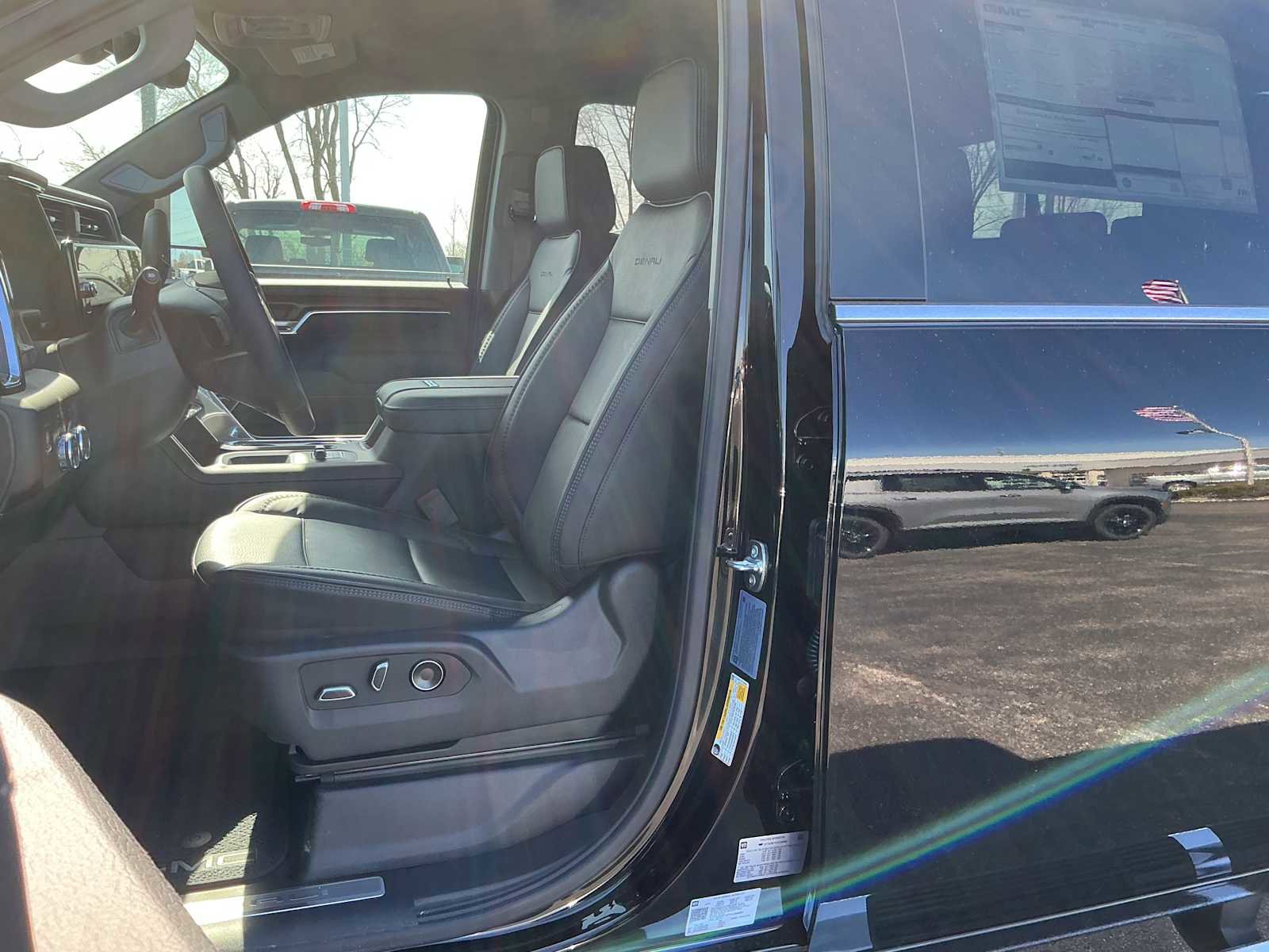 New 2026 GMC Sierra 2500 Denali w/ Technology Package image 22