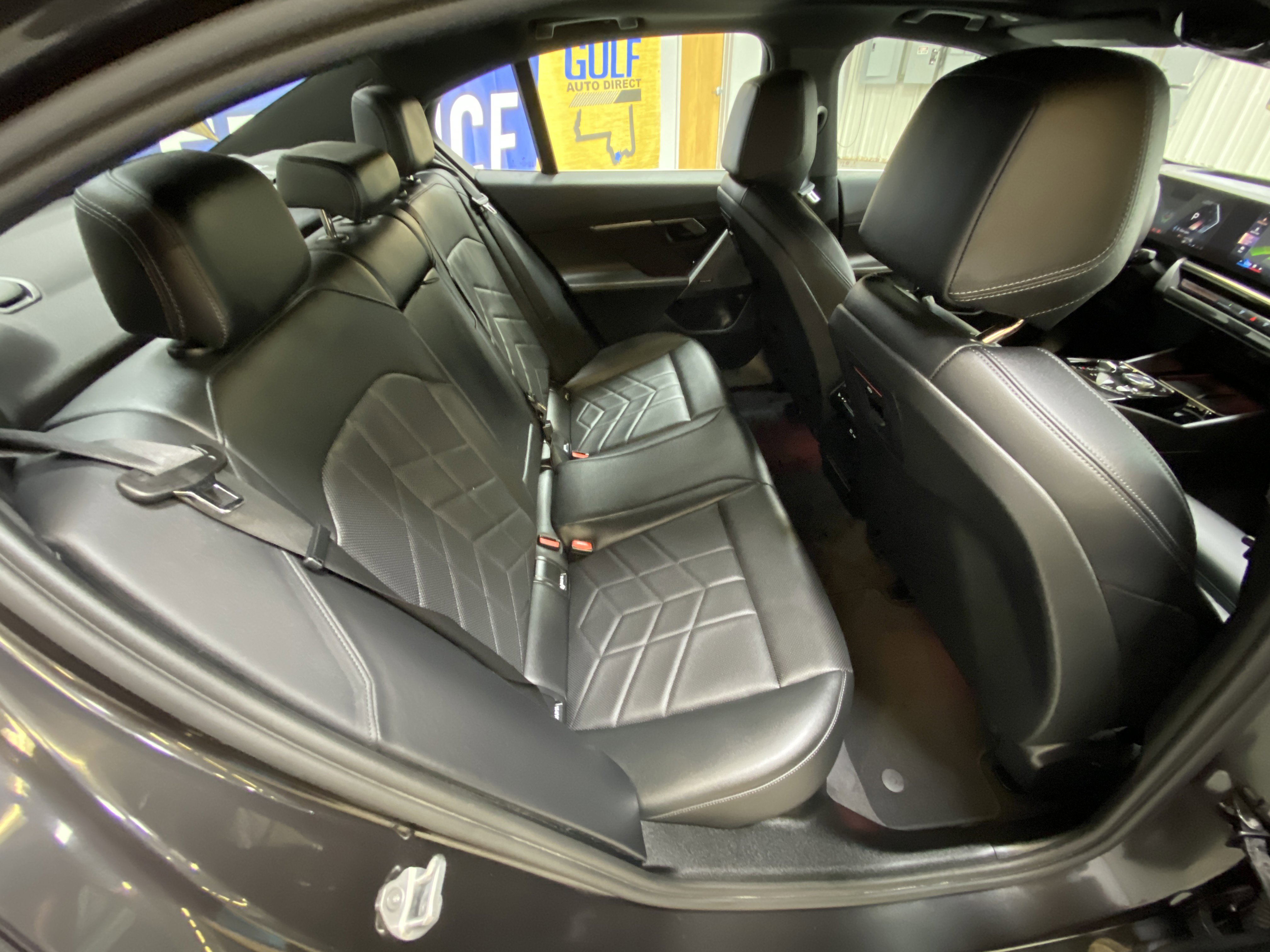 Used 2025 BMW 530i image 30