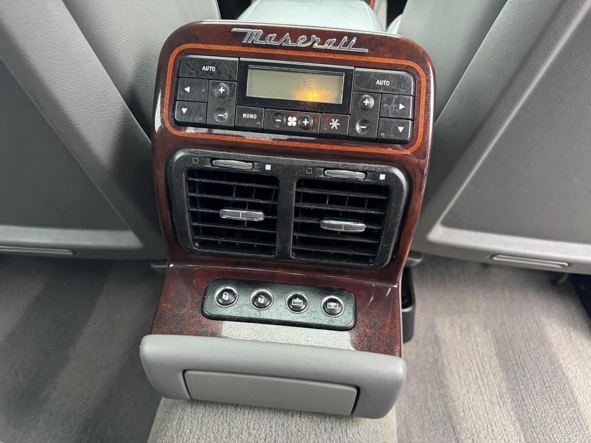 Used 2008 Maserati Quattroporte Executive GT image 17