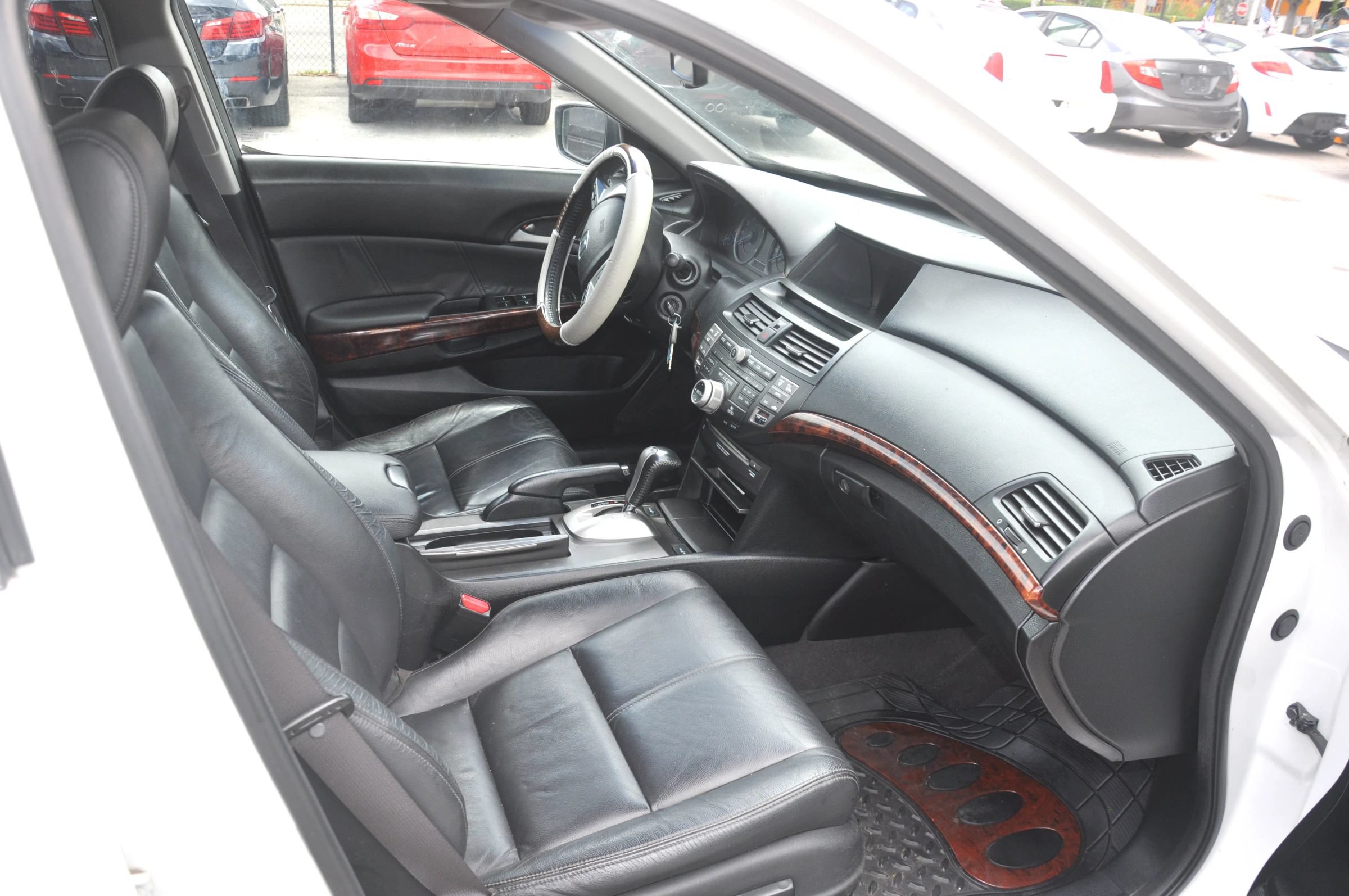Used 2012 Honda Crosstour EX-L image 16
