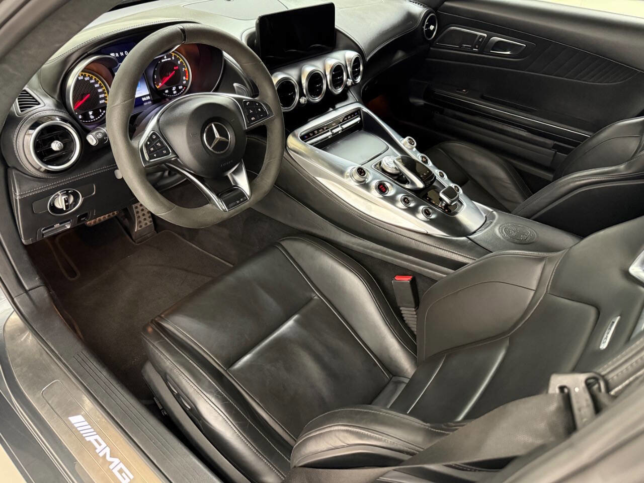 Used 2016 Mercedes-Benz AMG GT S image 35