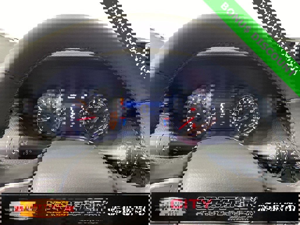 New 2026 Jeep Compass Latitude image 18