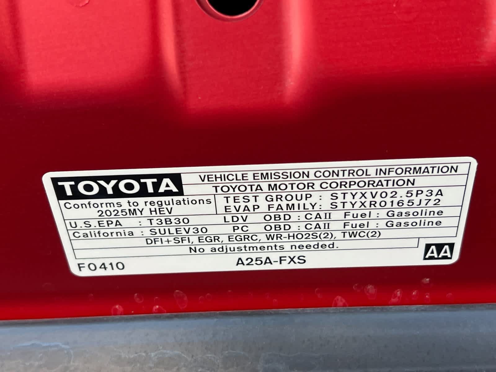 Used 2025 Toyota Camry SE FWD image 29
