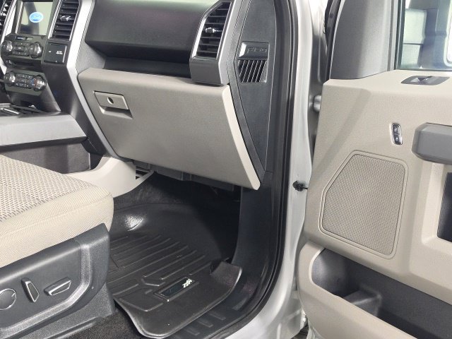 Used 2018 Ford F150 XLT w/ Equipment Group 302A Luxury AWD/4WD image 27