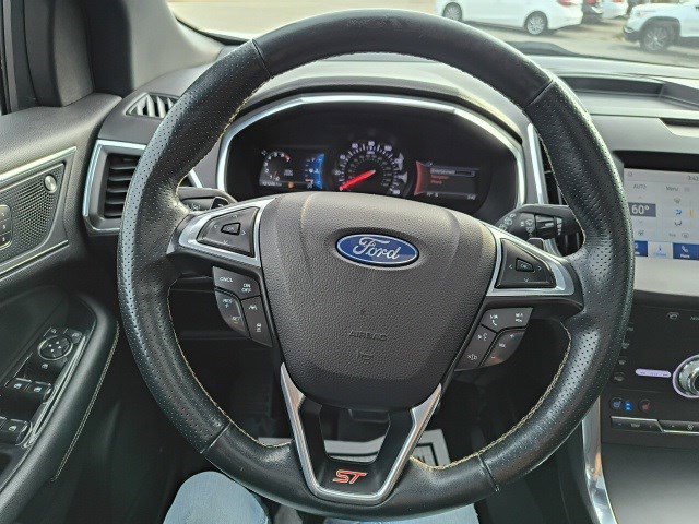 Used 2020 Ford Edge ST w/ Equipment Group 401A image 21