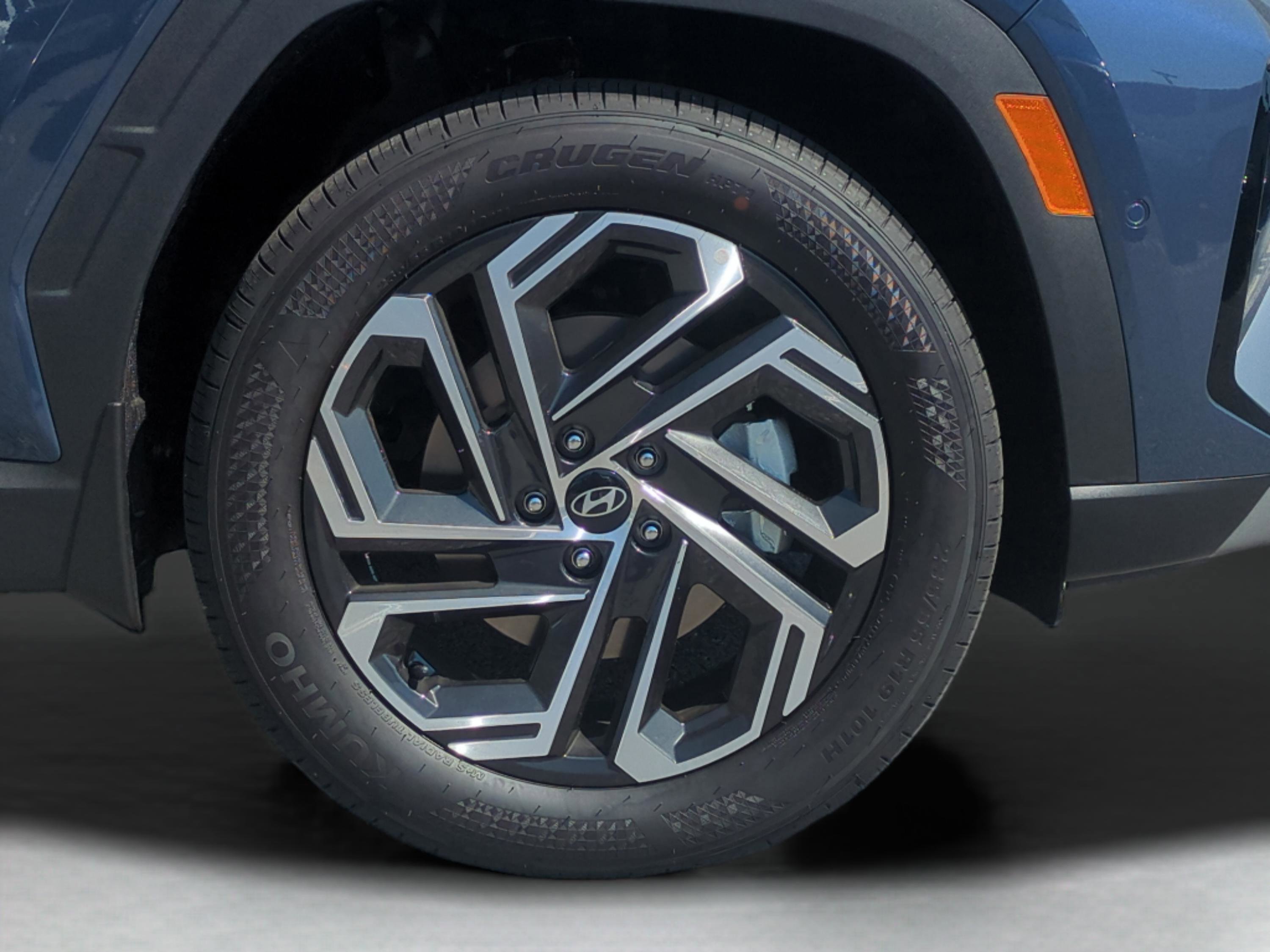 New 2026 Hyundai Tucson Limited image 14