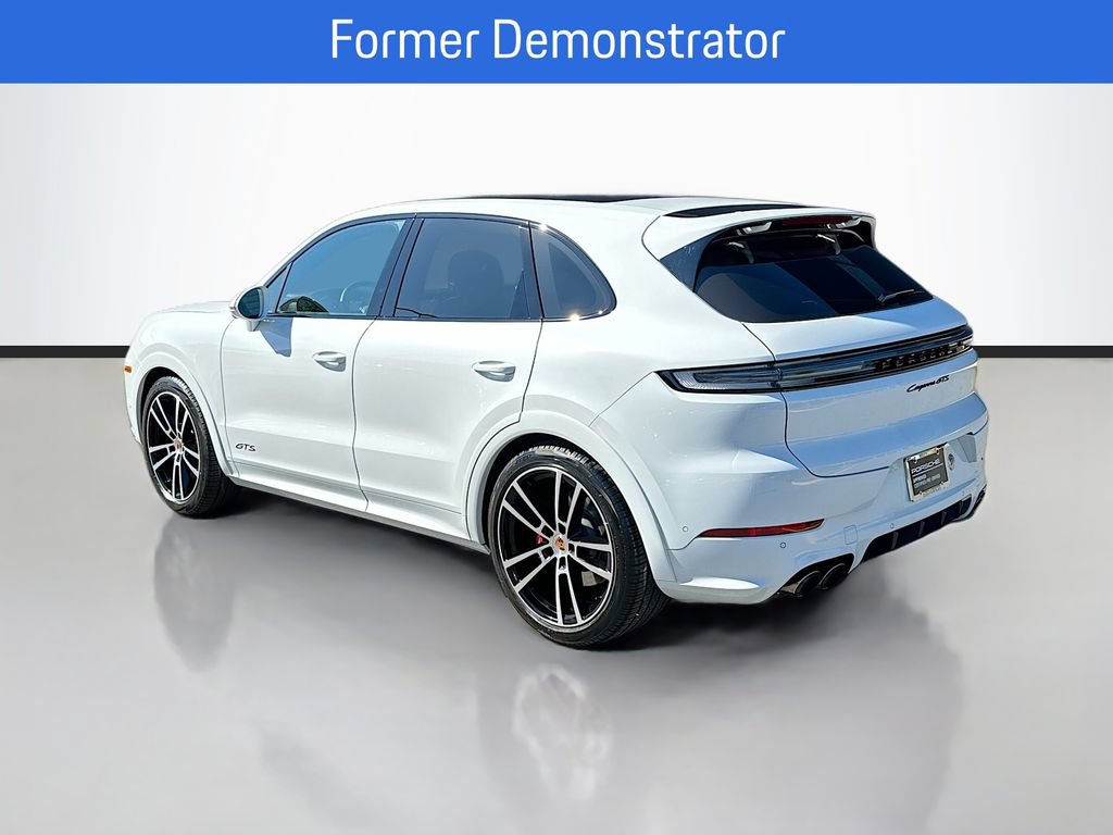 New 2026 Porsche Cayenne GTS AWD/4WD image 3