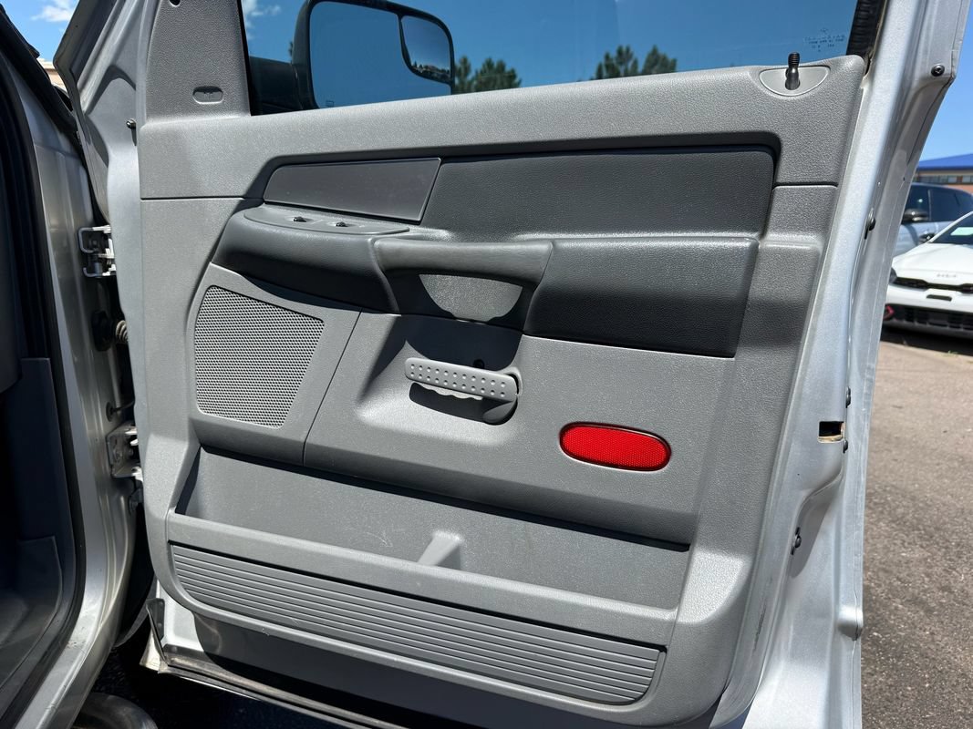 Used 2007 Dodge Ram 3500 Truck SLT w/ Light Group AWD/4WD image 24