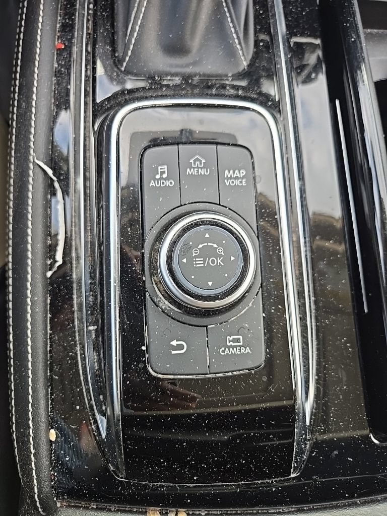 Used 2023 INFINITI QX80 Premium Select w/ All-Season Package RWD image 19