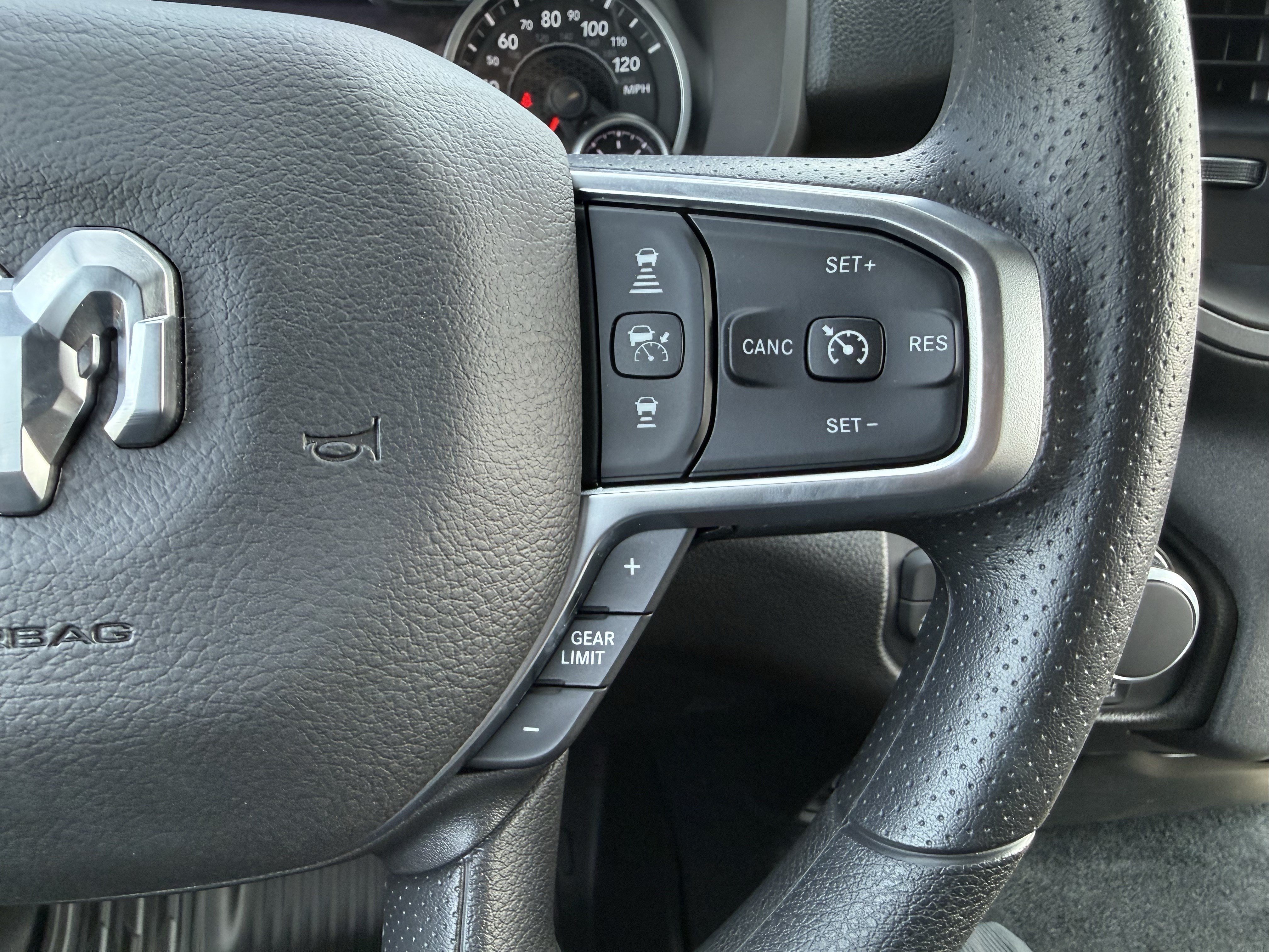 New 2026 RAM 1500 Warlock AWD/4WD image 18