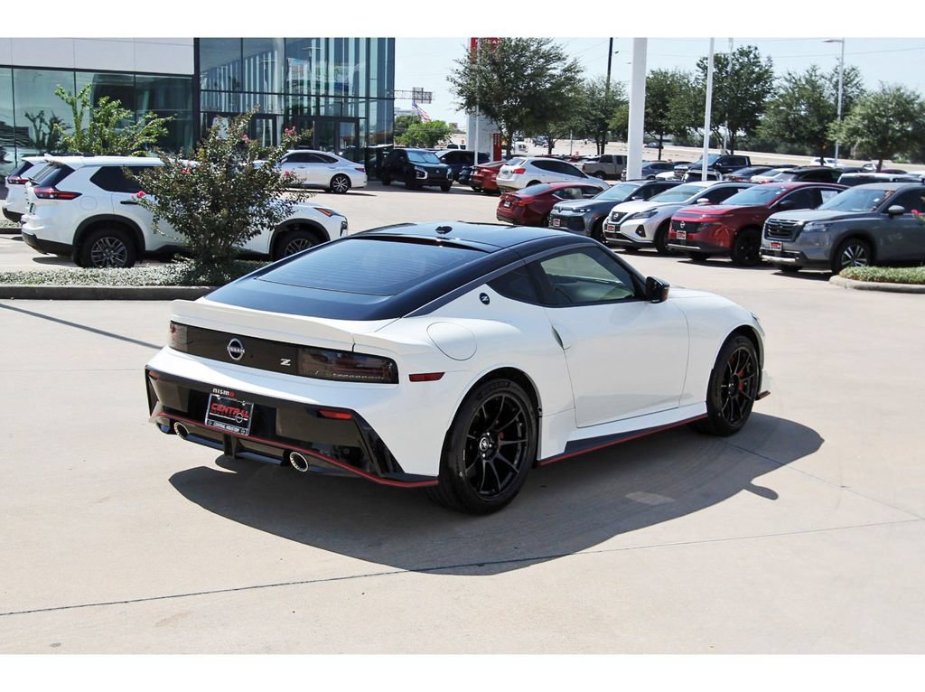 New 2027 Nissan Z NISMO RWD image 6
