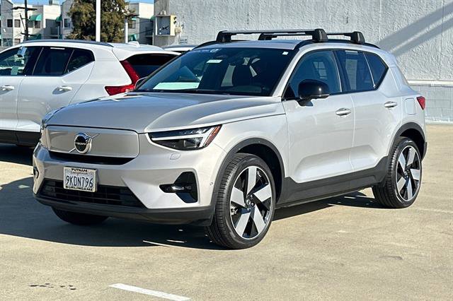 Certified 2024 Volvo XC40 Recharge Ultimate w/ Protection Package Premier image 7