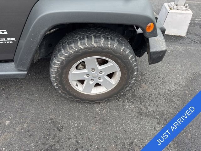 Used 2017 Jeep Wrangler Unlimited Sport w/ Quick Order Package 24S AWD/4WD image 2