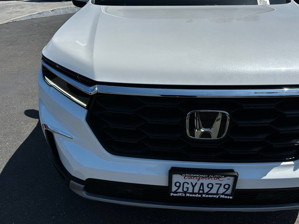 Used 2023 Honda Pilot EX-L image 4