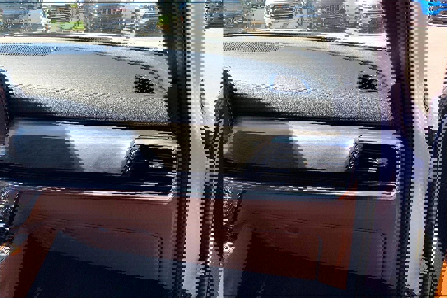 Used 2025 Kia Telluride SX Prestige X-Pro AWD/4WD image 10