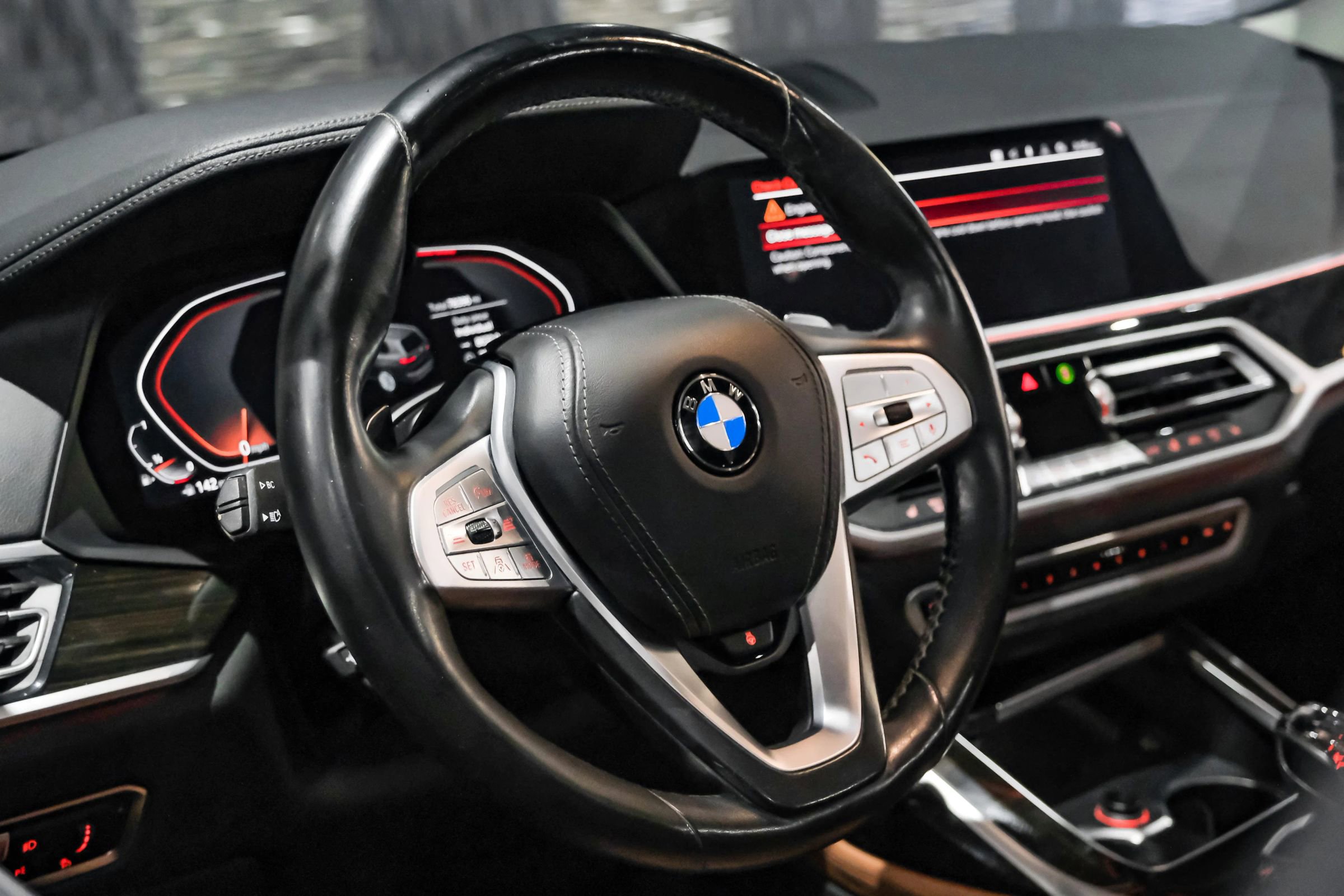 Used 2019 BMW X7 xDrive50i w/ Premium Package image 14