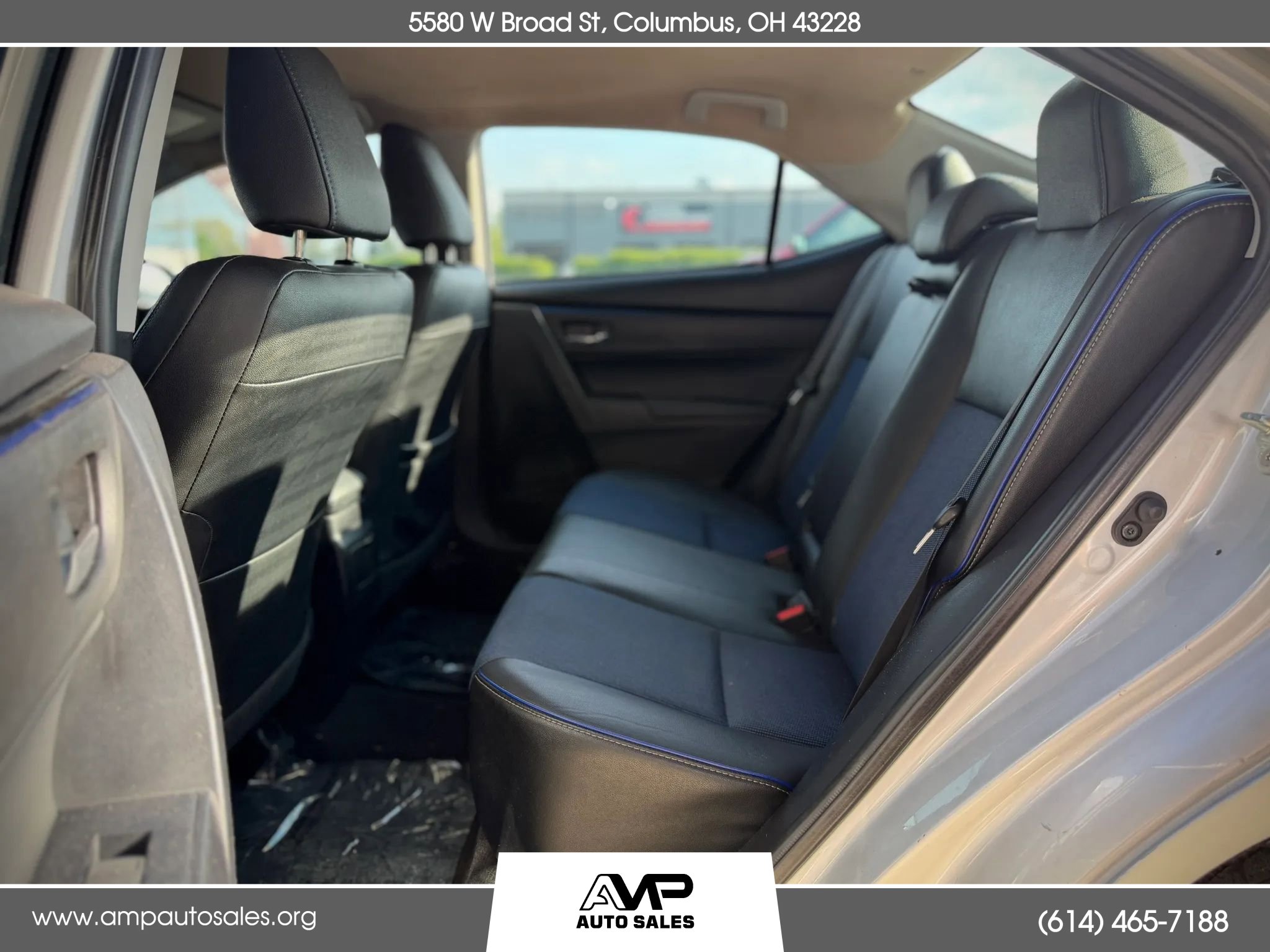Used 2017 Toyota Corolla SE w/ Carpet Mat Package (TMS) FWD image 8