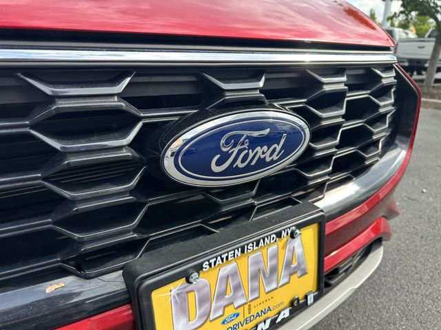 Certified 2024 Ford Escape ST-Line w/ Tech Pack #1 AWD/4WD image 10