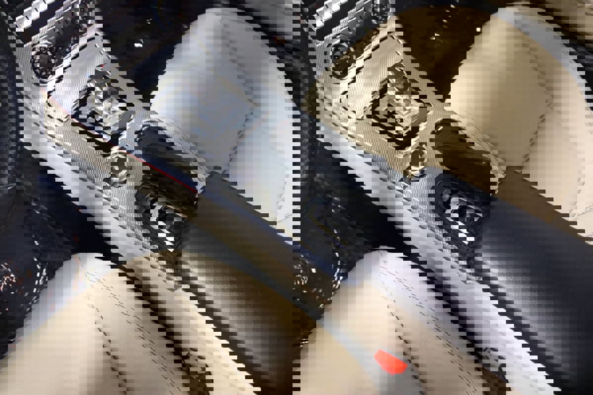 Used 2017 Mercedes-Benz SLC 300 image 45