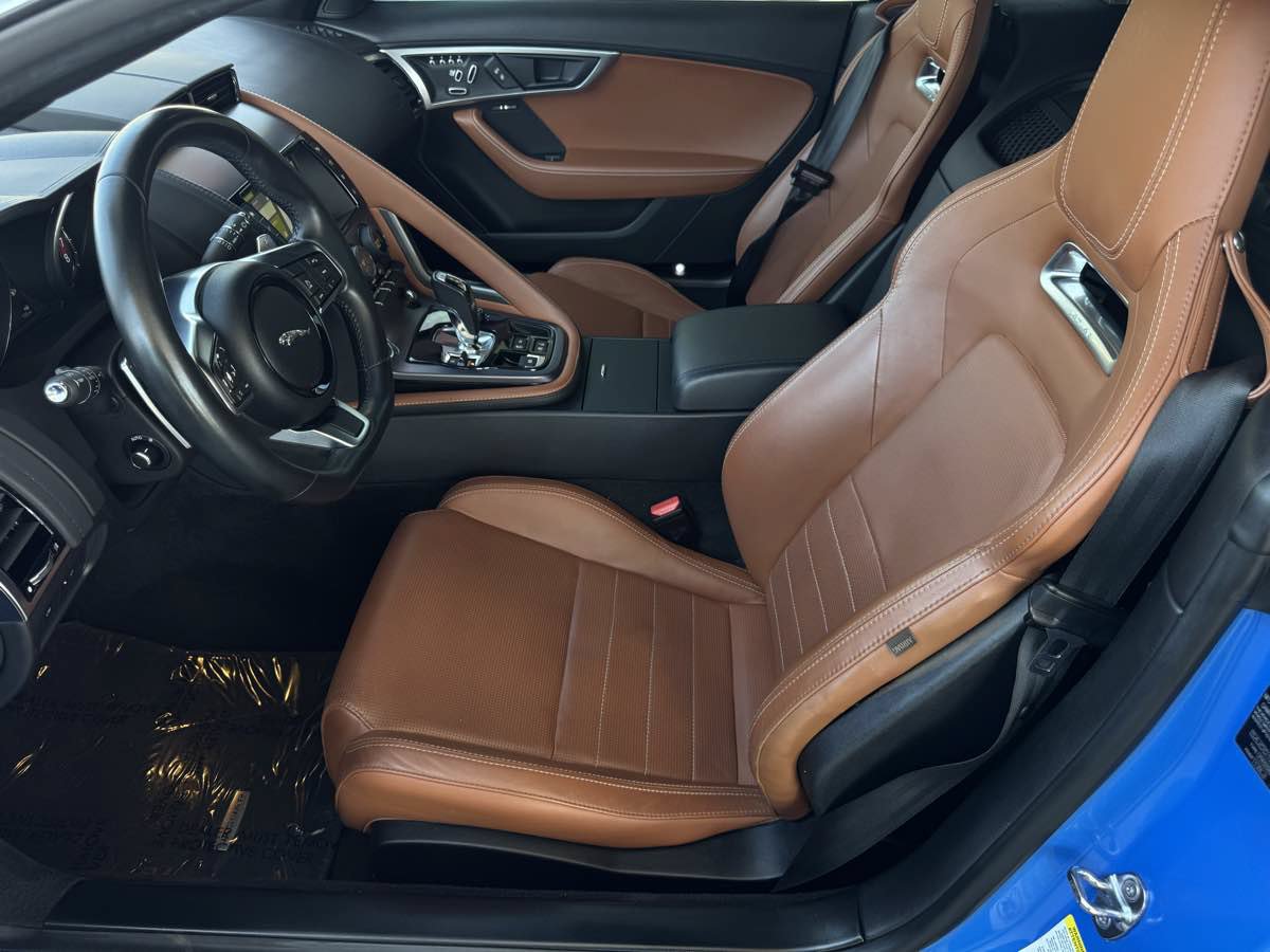 Used 2018 Jaguar F-TYPE Coupe RWD image 14