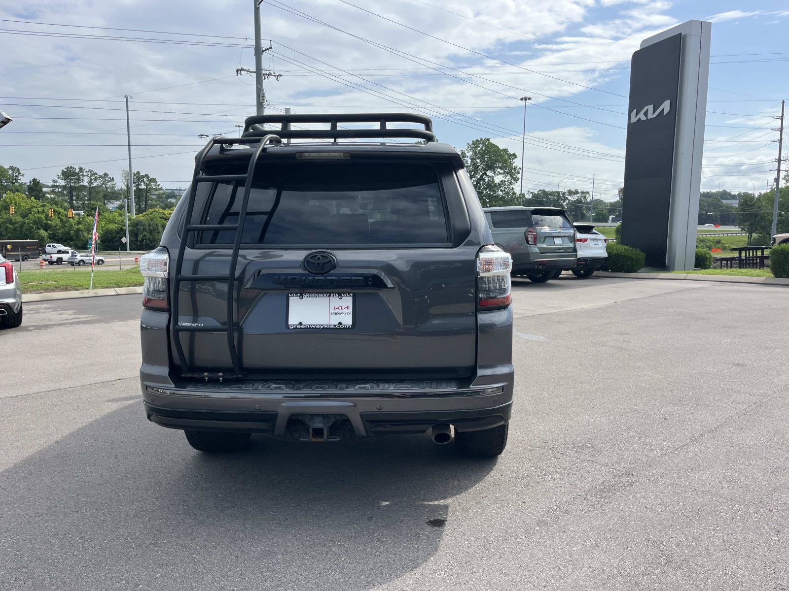 Used 2020 Toyota 4Runner Nightshade AWD/4WD image 4