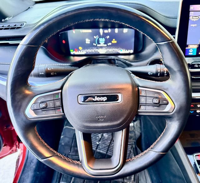 Used 2022 Jeep Compass Limited w/ (RED) Package image 11