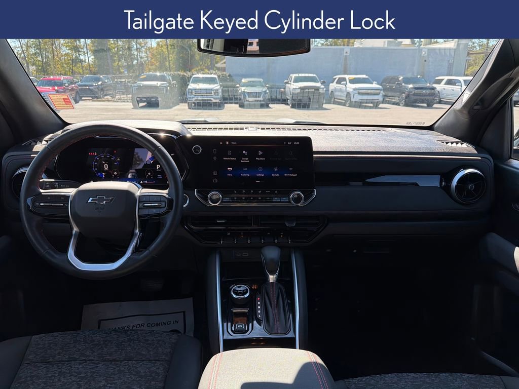 Used 2024 Chevrolet Colorado Z71 w/ Z71 Convenience Package 2 image 17