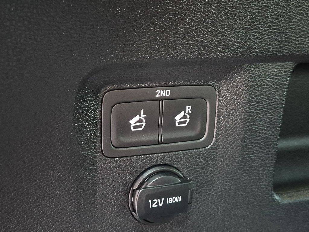 Certified 2025 Kia Telluride SX Prestige X-Line AWD/4WD image 9